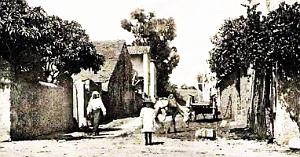 1743-Gastu- Pres de Guelma - Rue2 de la Poste en 1920